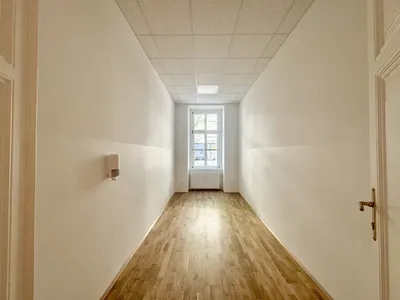 8-Zimmer-Gewerbeimmobilie mieten in Wien – 211 m², € 4.389 – Bild 7 von 18