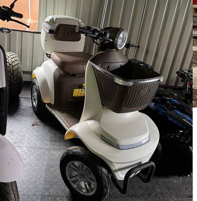 StyriaX Senio 600 Seniorenfahrzeug mit Straßenzulassung