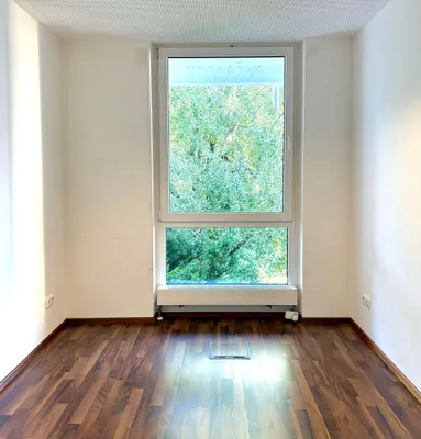 4-Zimmer-Gewerbeimmobilie mieten in Linz – 89 m², € 993 – Bild 7 von 14