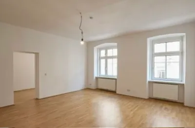 (reserviert) Helle 2-Zimmer-Altbauwohnung | 65 m² | Nähe Schloss Belvedere | U1 Taubstummengasse – Bild 2