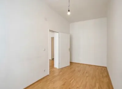 (reserviert) Helle 2-Zimmer-Altbauwohnung | 65 m² | Nähe Schloss Belvedere | U1 Taubstummengasse – Bild 3