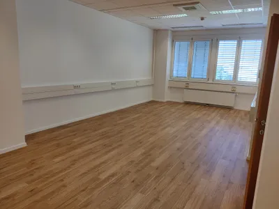 Gewerbeimmobilie mieten in Wels – 531 m² – Bild 13 von 16
