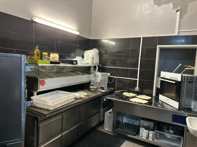4-Zimmer-Gewerbeimmobilie mieten in Wien – 175 m², € 1.860 – Bild 5 von 6