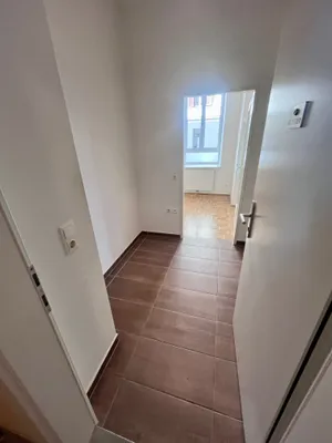 1-Zimmer-Wohnung mieten in Graz – 37,9 m², € 518 – Bild 2 von 16