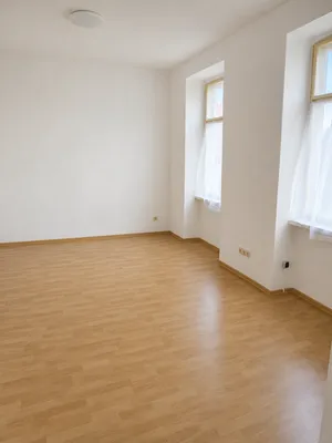 1-Zimmer-Wohnung mieten in Neunkirchen – 35 m², € 450 – Bild 3 von 9