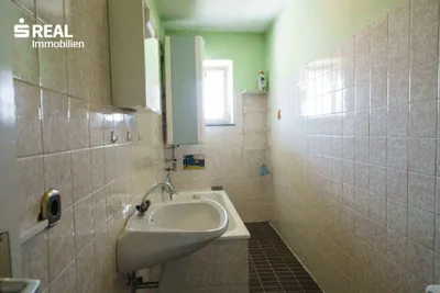 9-Zimmer-Gewerbeimmobilie kaufen in Oberpullendorf – 360 m², € 390.000 – Bild 11 von 35