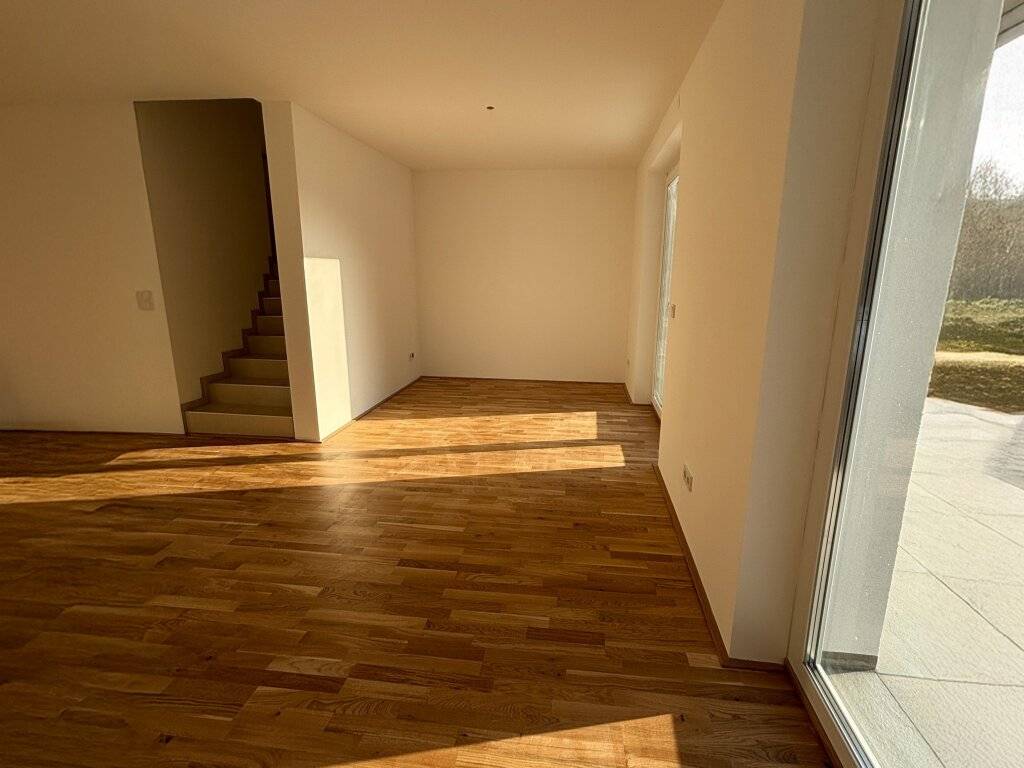 Leistbare Neubau Doppelhäuser 128 m², Kauf ab nur EUR 1.505,- /Monat, hohe Förderung fix 1,5%/10 J., Galerie, Dachterrasse, Eigengarten, Einzelgarage - Ansicht 3
