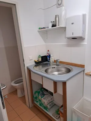 2-Zimmer-Gewerbeimmobilie mieten in Wels – 58 m², € 1.350 – Bild 10 von 14
