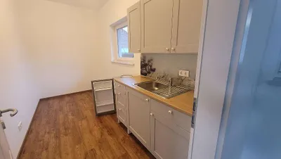 3-Zimmer-Gewerbeimmobilie mieten in Salzburg-Umgebung – 100 m², € 1.200 – Bild 8 von 9