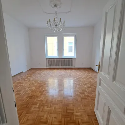 4-Zimmer-Wohnung mieten in Sankt Pölten Land – 115 m², € 1.560 – Bild 5 von 12