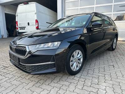 Skoda Octavia 1,5 TSI mHEV Selection Schaltgetriebe /...