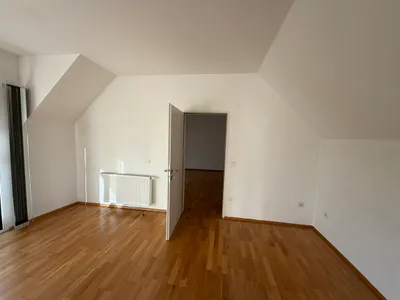 1-Zimmer-Wohnung mieten in Linz – 56 m², € 799 – Bild 4 von 10