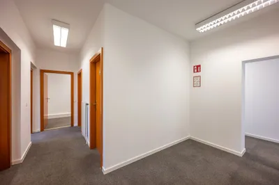 3-Zimmer-Gewerbeimmobilie mieten in Wien – 129,47 m², € 2.558 – Bild 17 von 31