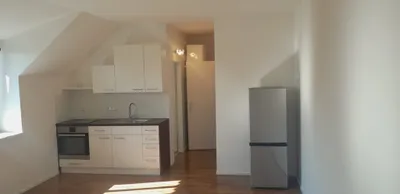 1-Zimmer-Wohnung mieten in Graz – 38 m², € 470 – Bild 1 von 4