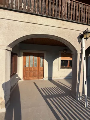 5-Zimmer-Haus mieten in Neusiedl am See – 165 m², € 1.680