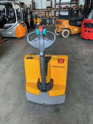 Jungheinrich Elektrohubwagen EJE 116 Gabelstapler
