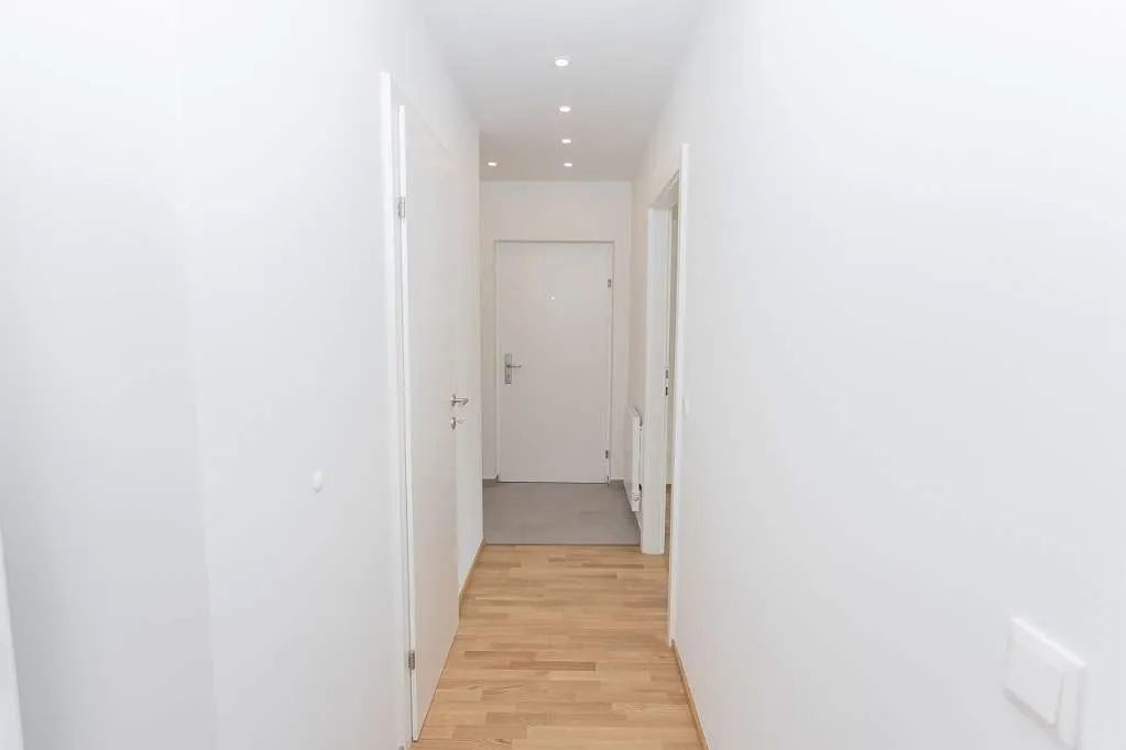 Stilvoll sanierte 2 Zimmer Eigentumswohnung + Loggia - urbanes Wohnen am Allerheiligenplatz in 1200 Wien - provisionsfrei zu verkaufen! - Ansicht 3