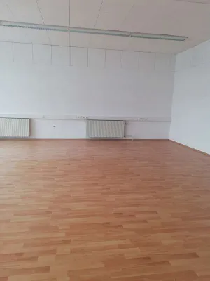 Gewerbeimmobilie mieten in Wiener Neustadt – 17 m², € 410 – Bild 8 von 12