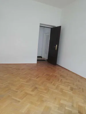 Gewerbeimmobilie mieten in Wiener Neustadt – 17 m², € 410 – Bild 4 von 12