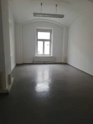 Gewerbeimmobilie mieten in Wiener Neustadt – 17 m², € 410 – Bild 2 von 12