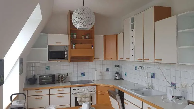 104m² Maisonetten-Wohnung mit 24m² Terrasse/ Loggia (auch WG-tauglich) – pohled 2