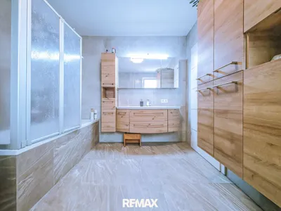8-Zimmer-Gewerbeimmobilie kaufen in Innsbruck-Land – 165 m², € 875.000 – Bild 9 von 31