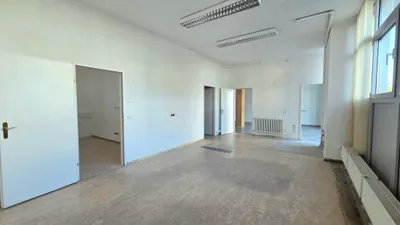 4-Zimmer-Immobilie mieten in Linz – 205,2 m², € 1.932 – Bild 3 von 8