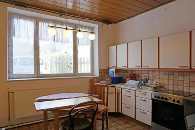 8-Zimmer-Haus kaufen in Sankt Pölten Land – 410 m², € 550.000 – Bild 13 von 24