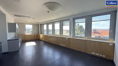 10-Zimmer-Gewerbeimmobilie mieten in Wien – 398 m², € 7.904 – Bild 12 von 29