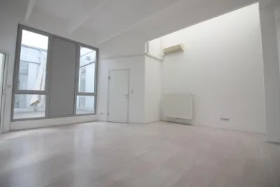 4-Zimmer-Gewerbeimmobilie mieten in Graz – 250 m², € 1.800 – Bild 7 von 12