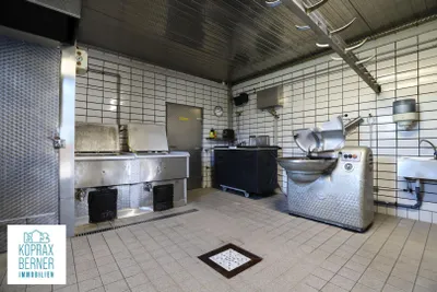 Gewerbeimmobilie kaufen in Sankt Pölten – 395 m², € 790.000 – Bild 22 von 25