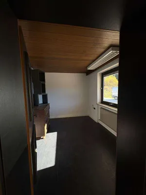 Gewerbeimmobilie mieten in Innsbruck-Land – 13 m², € 330 – Bild 2 von 5