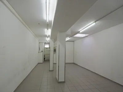 Gewerbeimmobilie mieten in Linz Land – 323 m², € 2.828 – Bild 6 von 9