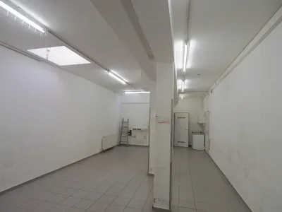 Gewerbeimmobilie mieten in Linz Land – 323 m², € 2.828 – Bild 5 von 9