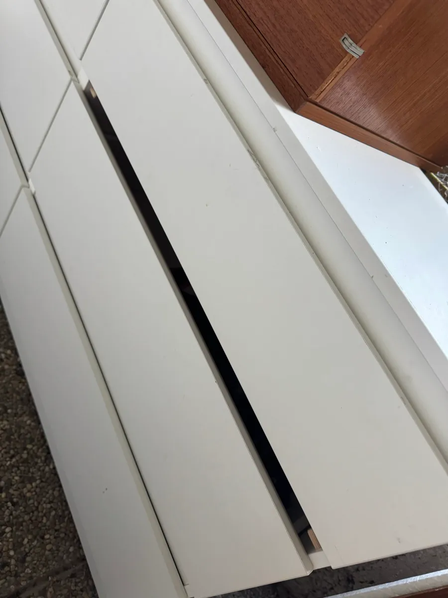 Kommode zu verschenken, € 0,- (1200 Wien)