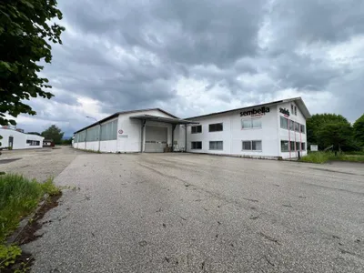 Gewerbeimmobilie kaufen in Vöcklabruck – 8 995 m², € 5.650.000 – Bild 4 von 15