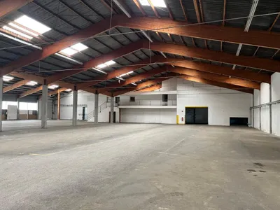 Gewerbeimmobilie kaufen in Vöcklabruck – 8 995 m², € 5.650.000 – Bild 6 von 15