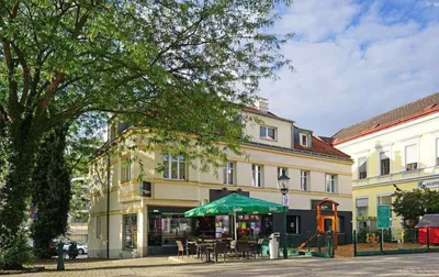 Gewerbeimmobilie mieten in Sankt Pölten Land – 116 m², € 3.200 – Bild 1 von 4