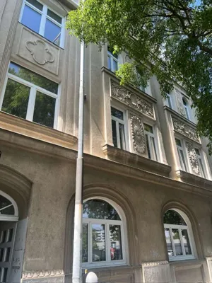 Gewerbeimmobilie kaufen in Wien – 450 m²