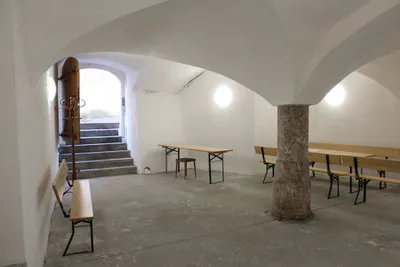 3-Zimmer-Gewerbeimmobilie mieten in Innsbruck-Land – 133 m², € 1.238 – Bild 10 von 16
