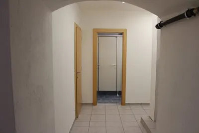 3-Zimmer-Gewerbeimmobilie mieten in Innsbruck-Land – 133 m², € 1.238 – Bild 11 von 16