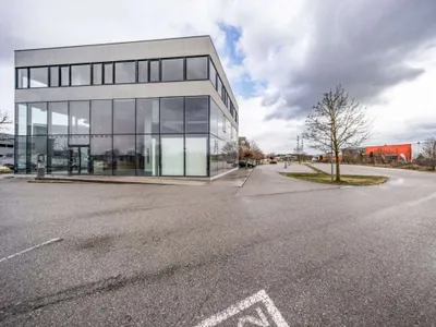 Gewerbeimmobilie mieten in Steyr – 66 m², € 872 – Bild 3 von 27