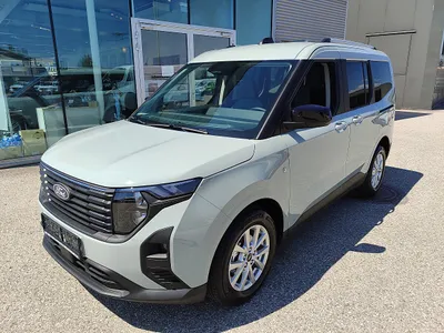 Ford Tourneo Courier 1,0 EcoBoost Titanium