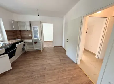 4-Zimmer-Wohnung mieten in Wiener Neustadt Land – 66 m², € 930 – Bild 2 von 11