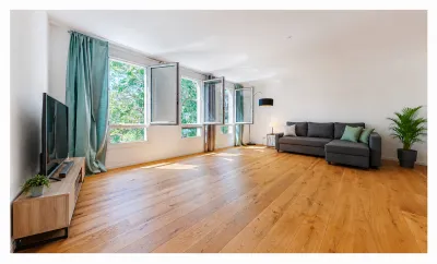 Provisionsfrei: Moderne 3-Zimmerwohnung auf Zwei ebenen im herzen Essling (sofort bezugsbereit)