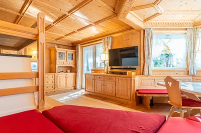 5-Zimmer-Haus kaufen in Innsbruck-Land – 163 m², € 1.285.000 – Bild 5 von 14