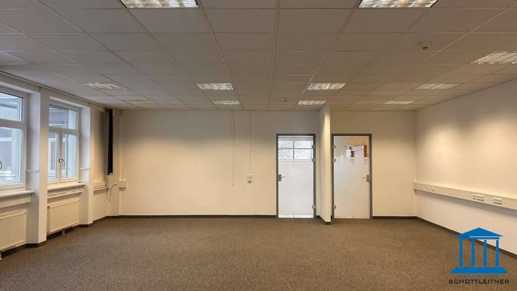 BELETAGE - Modernes Büro / Schulungsräume mit Lift und Parkflächen - Variante EG oder OG - Ansicht 3