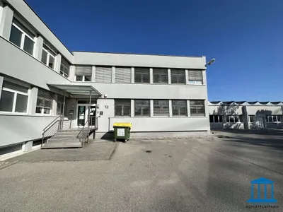 10-Zimmer-Gewerbeimmobilie mieten in Wiener Neustadt – 472 m², € 5.195 – Bild 57 von 62