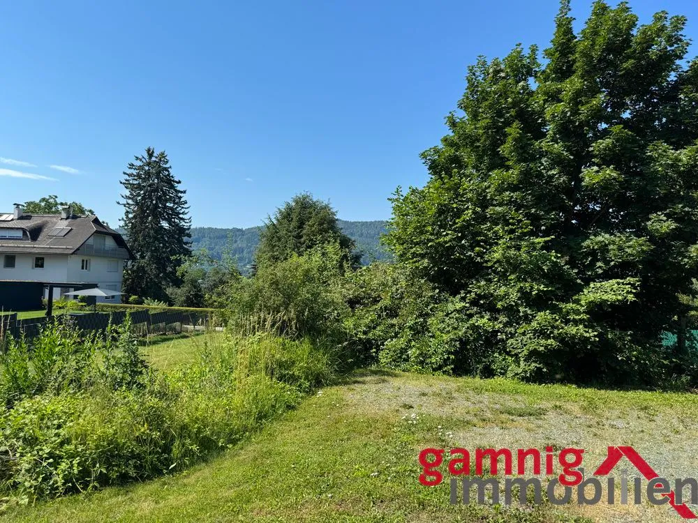 Bauen Sie sich Ihr Traumhaus dort, wo andere Urlaub machen! Einzigartiges und sonniges Baugrundstück in Sallach, Gemeinde Pörtschach am Wörthersee - Ansicht 3