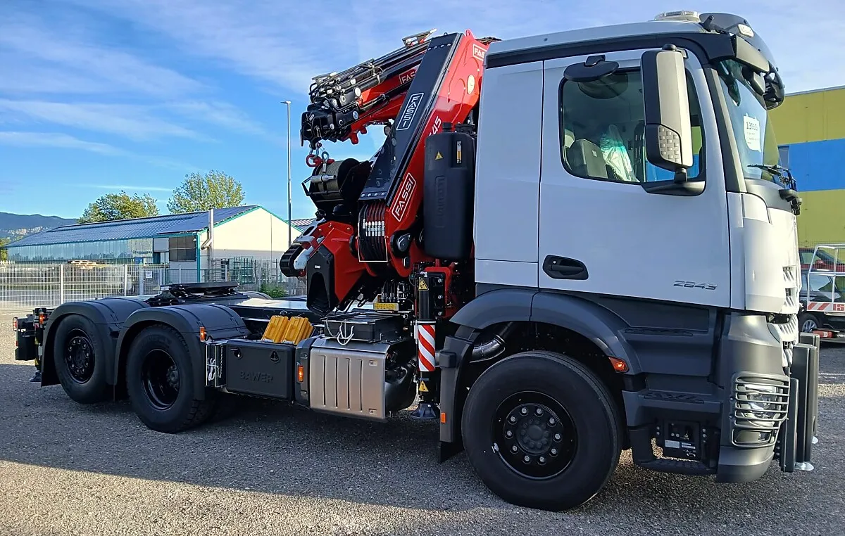 Mercedes-Benz Arocs